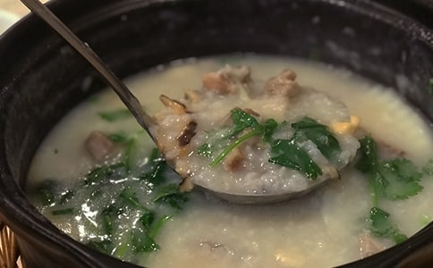 餐饮服务员转正申请书(汇编15篇)