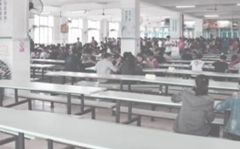 培养孩子自己动手吃饭的好处