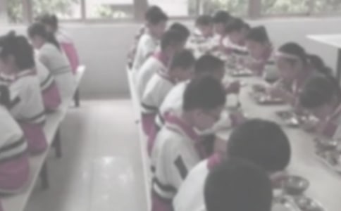 改掉宝宝吃饭坏习惯的实用妙招