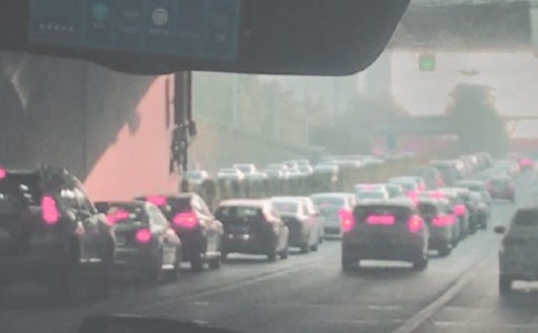 手动挡堵车跟车技巧-正常路况跟车技巧