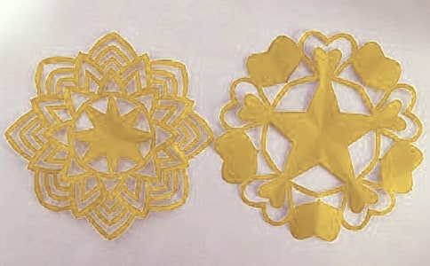 剪纸玫瑰手捧花的制作教程