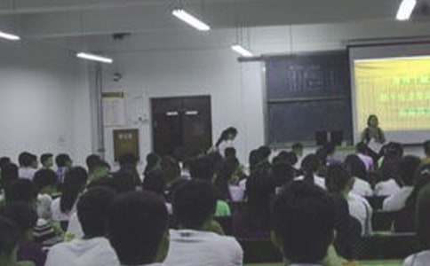 公司竞聘演讲稿范文