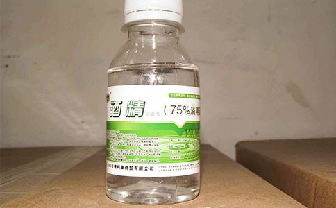 酒精壁炉的使用注意事项