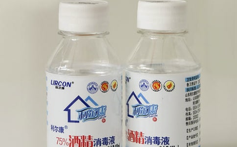 粮食酒与酒精酒的鉴别方法