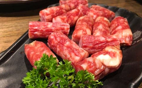 腊肠烧土豆的做法