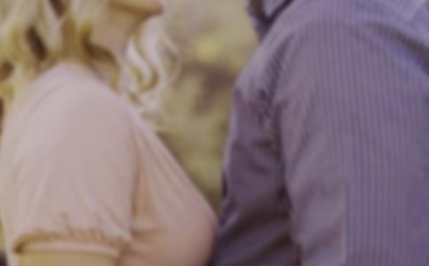 简单求婚方式向男友求婚