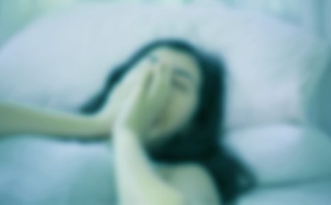晚上失眠做什么运动才好