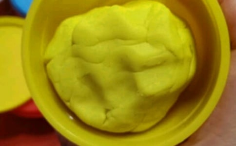 橡皮泥手工制作大鱼