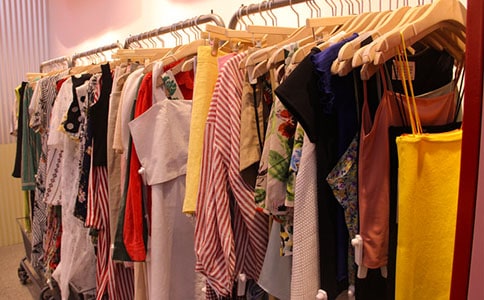 关于淘宝衣服好评