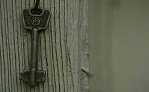 汽车遥控钥匙没电的应对方法