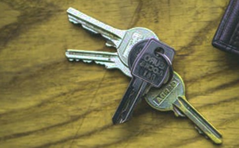 汽车钥匙丢了的解决方法是什么